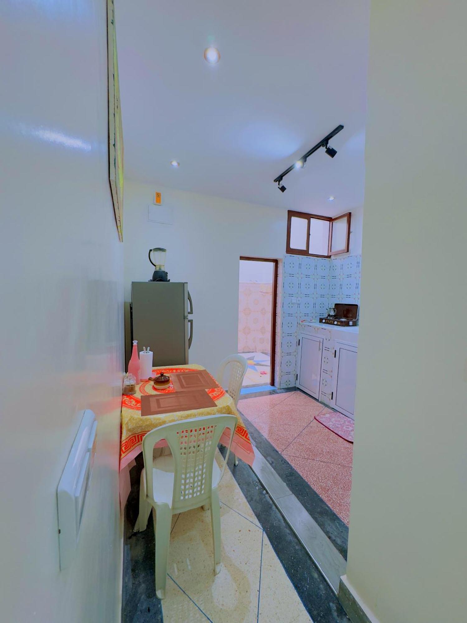 Appartement Quiet Near - High Speed Wifi, Free Parking & Private Entry Agadir